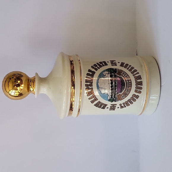 New Hampshire State Liquor Commission Decanter 1974 Royal Haliburton China - Picture 16 of 16